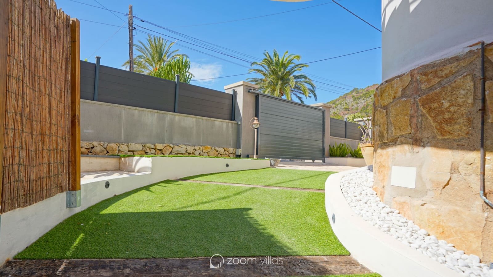 7 soverom Villa til salgs i Calpe / Calp med svømmebasseng garasje - € 845 000 (Ref: 8532928)