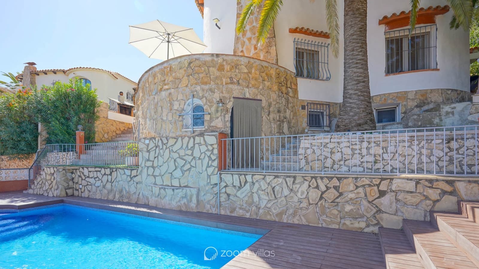 7 soverom Villa til salgs i Calpe / Calp med svømmebasseng garasje - € 845 000 (Ref: 8532928)