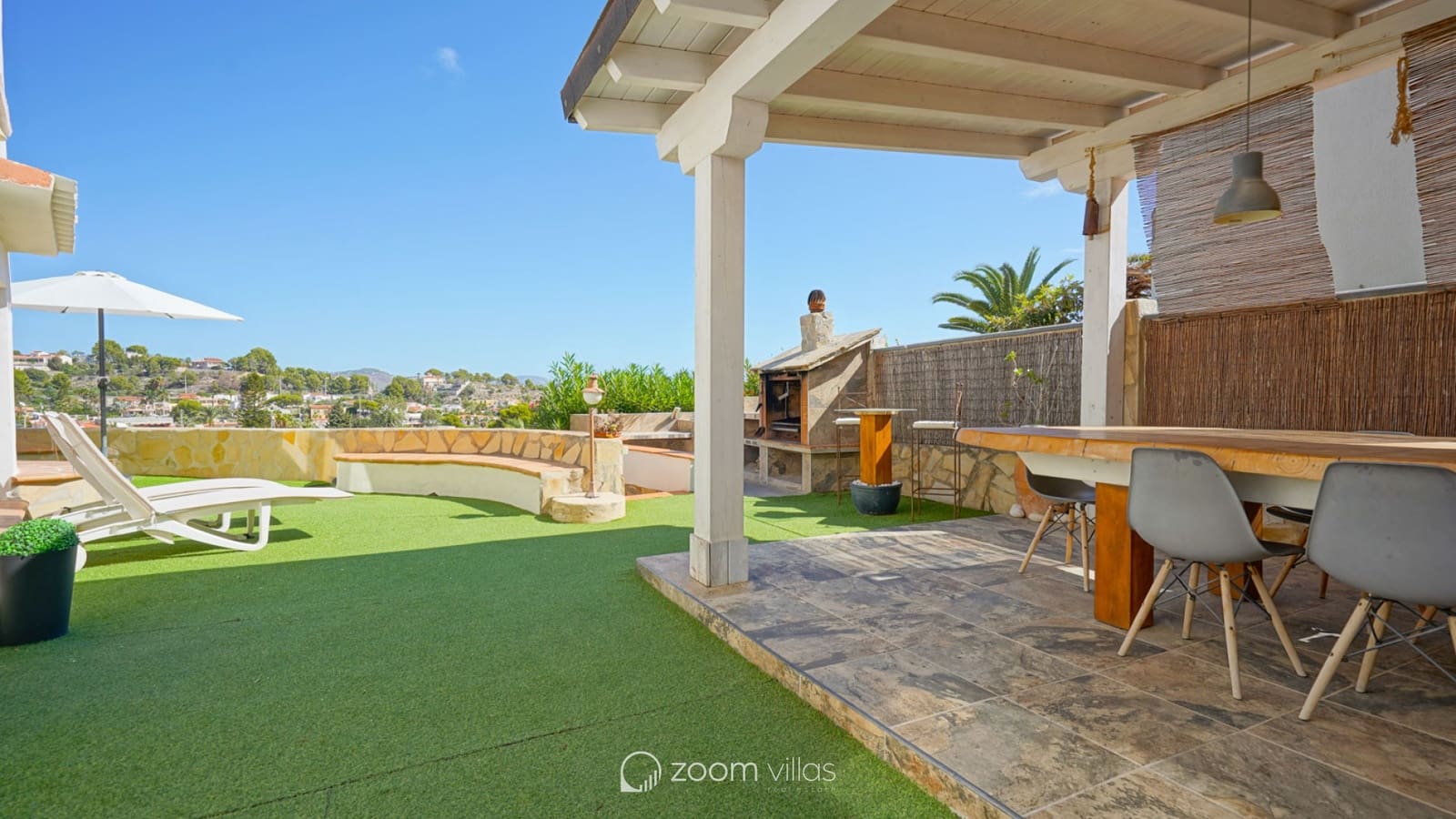 7 soverom Villa til salgs i Calpe / Calp med svømmebasseng garasje - € 845 000 (Ref: 8532928)