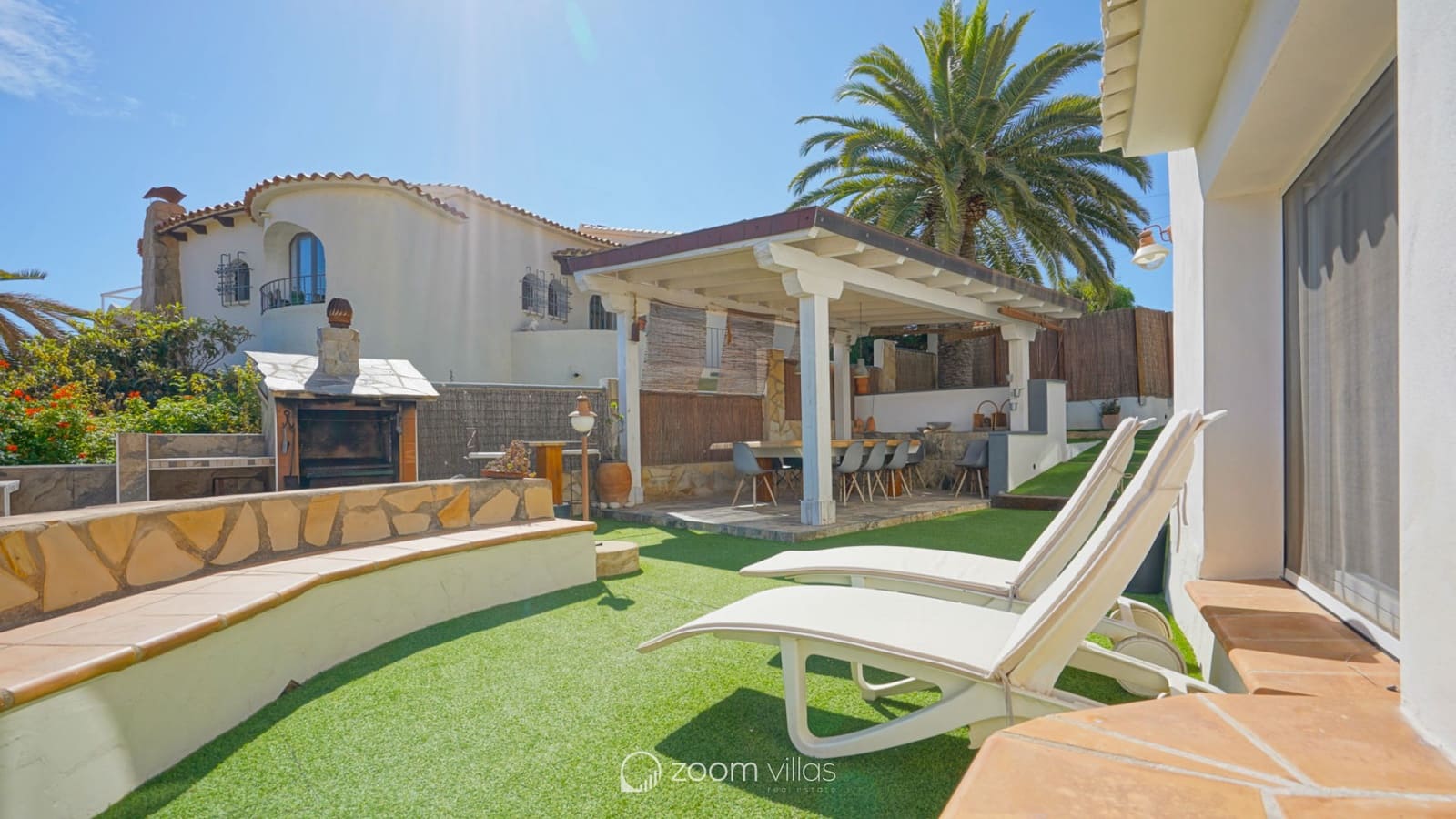 7 soverom Villa til salgs i Calpe / Calp med svømmebasseng garasje - € 845 000 (Ref: 8532928)