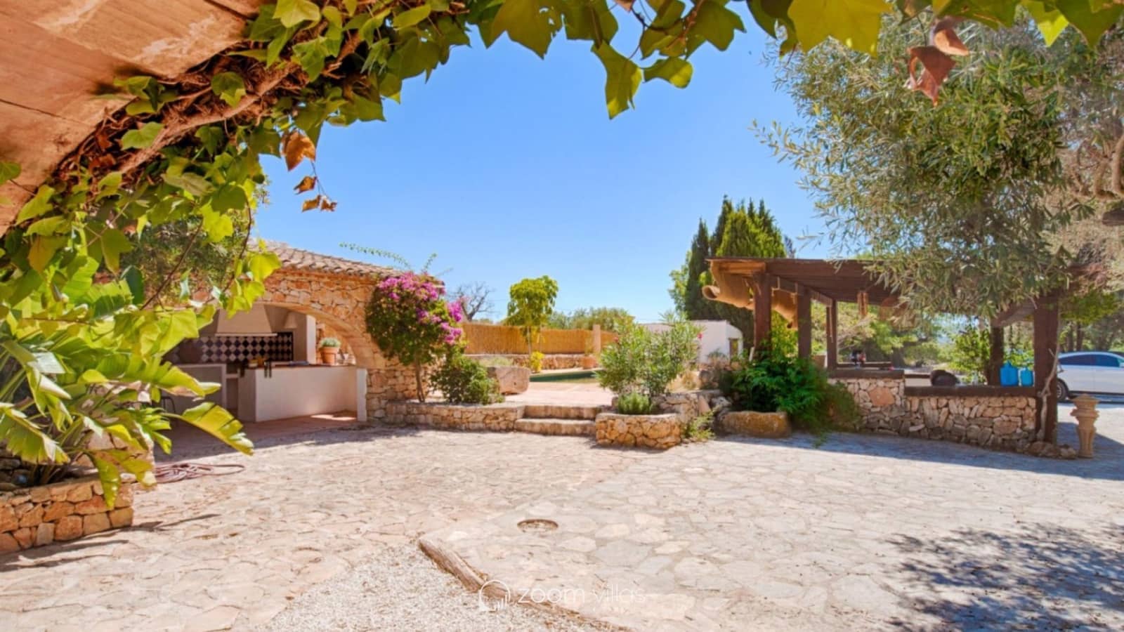 4 makuuhuone Maalaistalo myytävänä paikassa Benissa mukana uima-altaan - 1 295 000 € (Ref: 8537359)