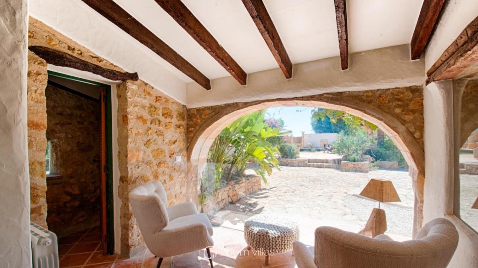 4 makuuhuone Maalaistalo myytävänä paikassa Benissa mukana uima-altaan - 1 295 000 € (Ref: 8537359)