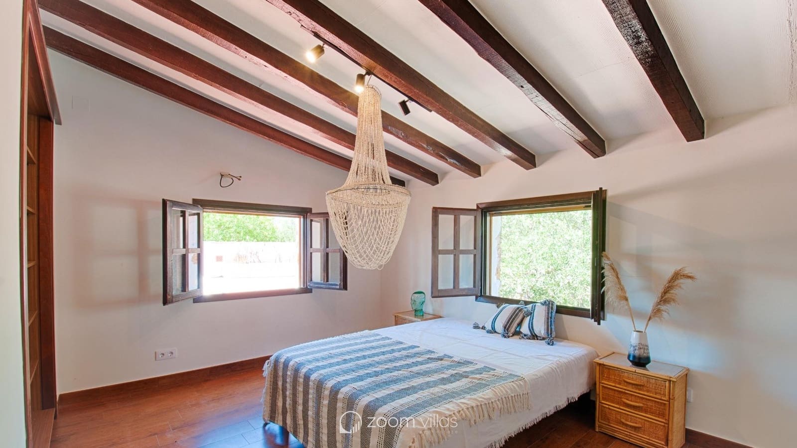 4 makuuhuone Maalaistalo myytävänä paikassa Benissa mukana uima-altaan - 1 295 000 € (Ref: 8537359)