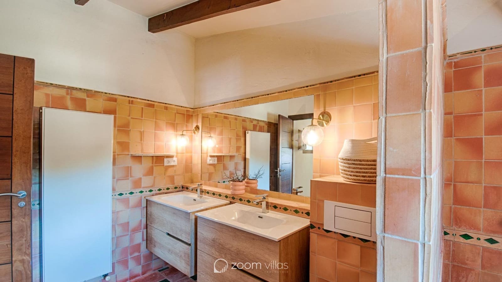 4 makuuhuone Maalaistalo myytävänä paikassa Benissa mukana uima-altaan - 1 295 000 € (Ref: 8537359)