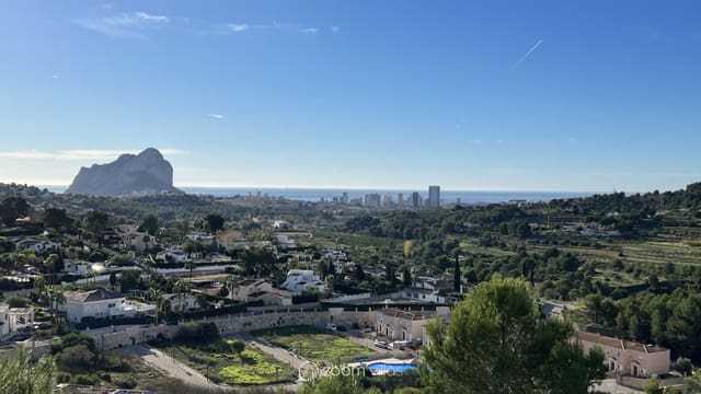 4 slaapkamer Villa te koop in Pueblo, Calpe / Calp met zwembad - € 2.150.000 (Ref: 8604990)