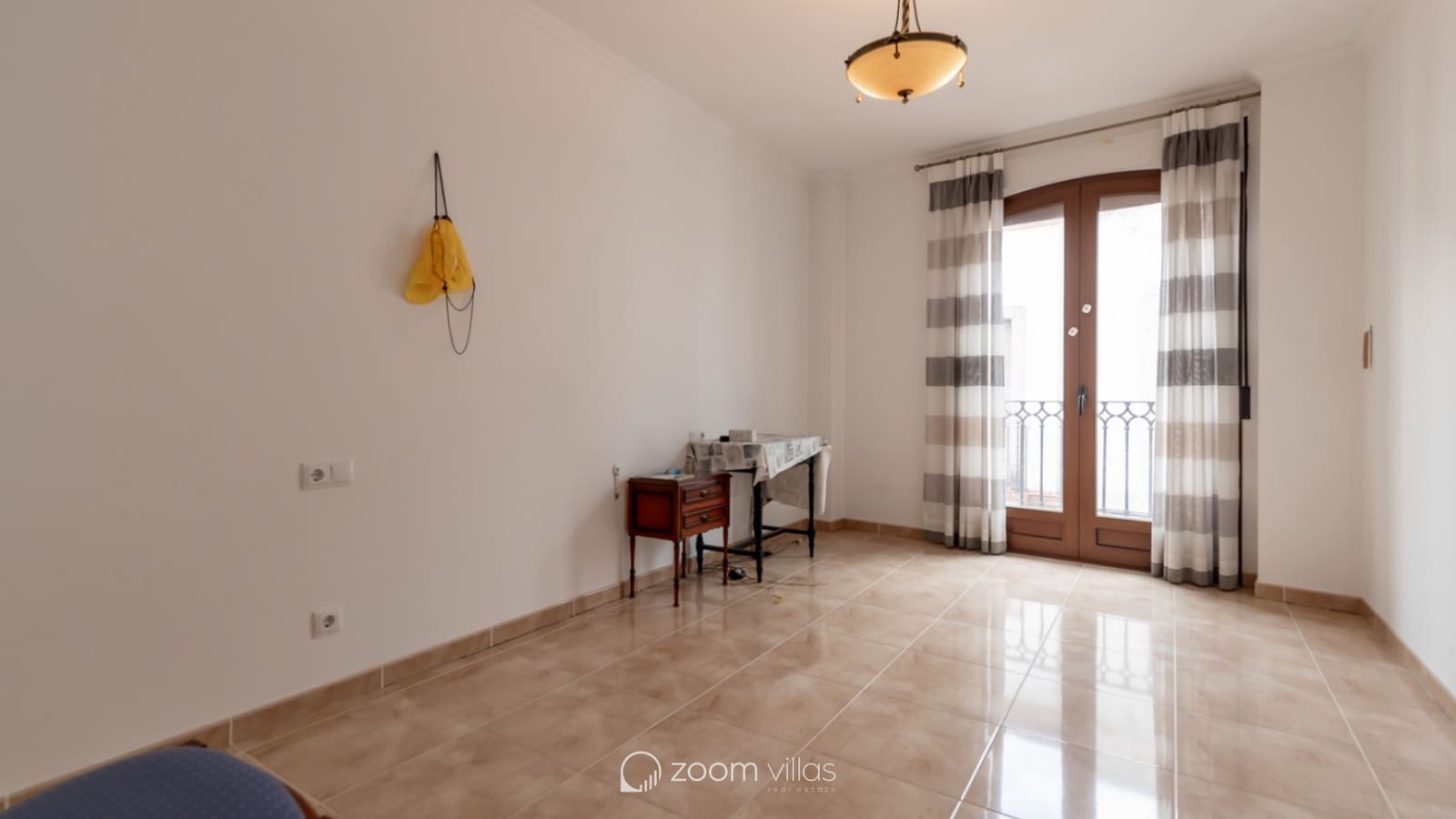 10 soveværelse Byhus til salg i Gata de Gorgos med garage - € 800.000 (Ref: 8607199)