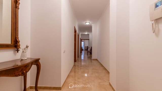 10 bedroom Townhouse for sale in Gata de Gorgos with garage - € 800,000 (Ref: 8607199)