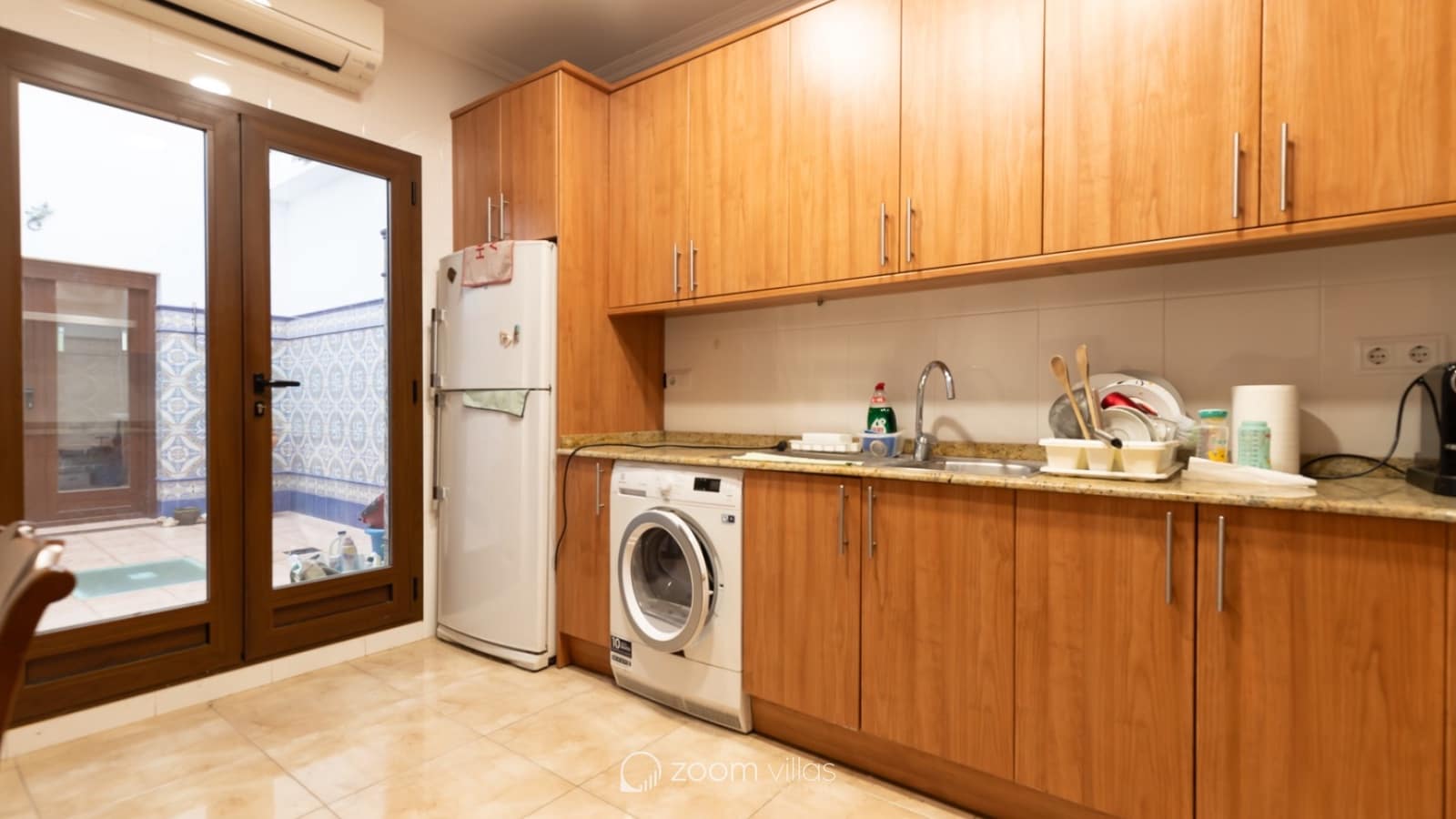 10 soveværelse Byhus til salg i Gata de Gorgos med garage - € 800.000 (Ref: 8607199)