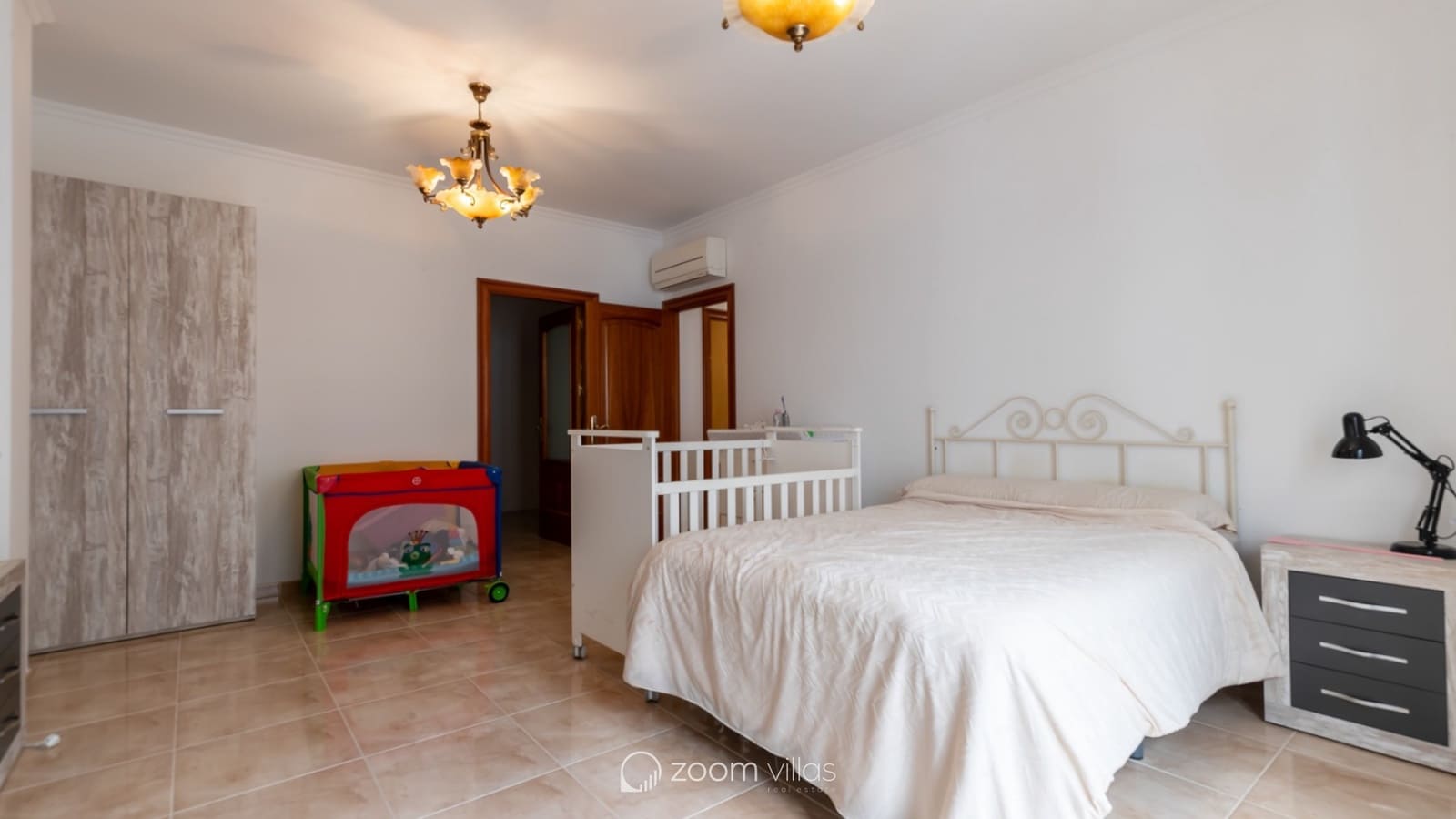 10 soveværelse Byhus til salg i Gata de Gorgos med garage - € 800.000 (Ref: 8607199)