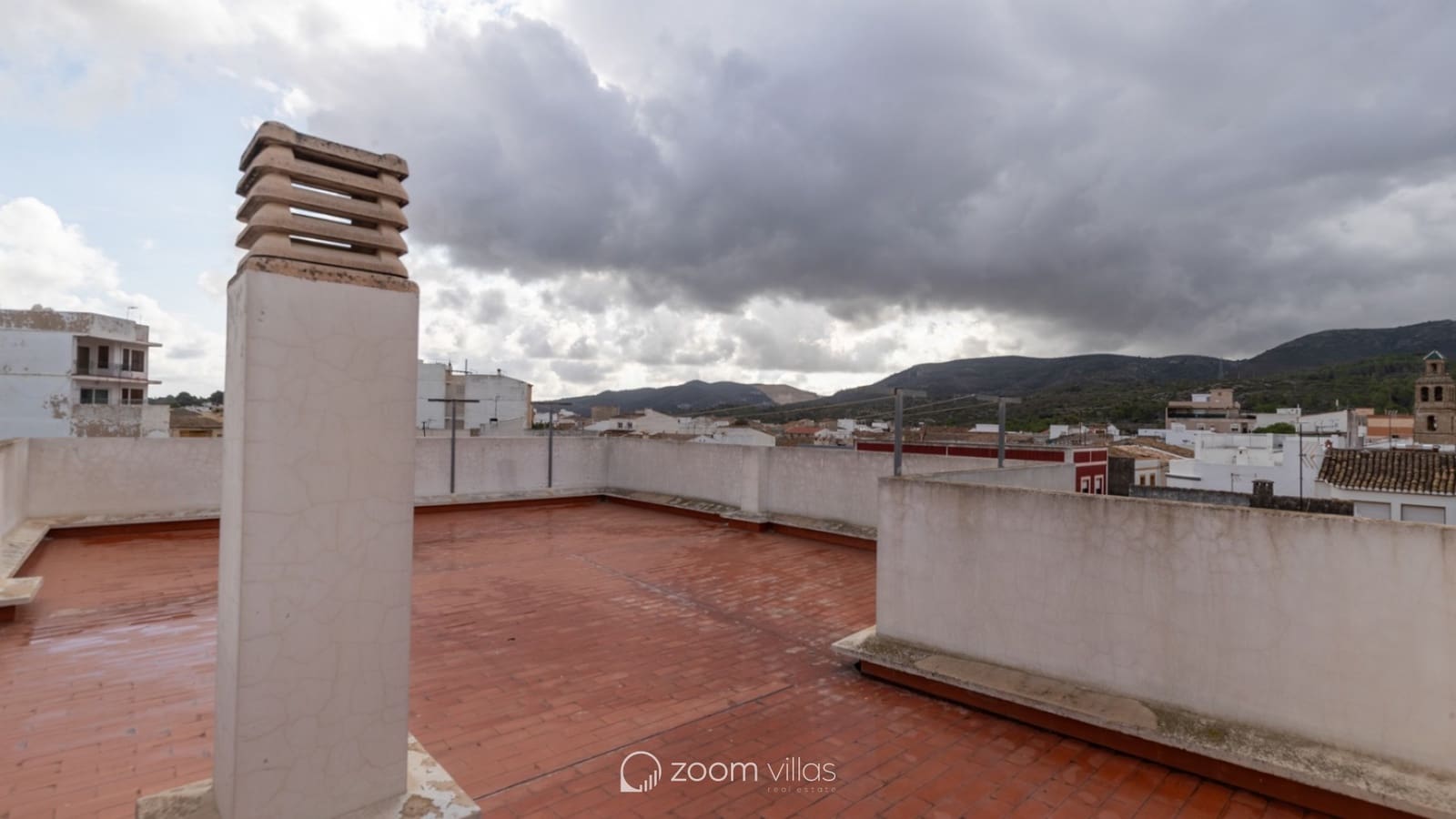 10 soveværelse Byhus til salg i Gata de Gorgos med garage - € 800.000 (Ref: 8607199)