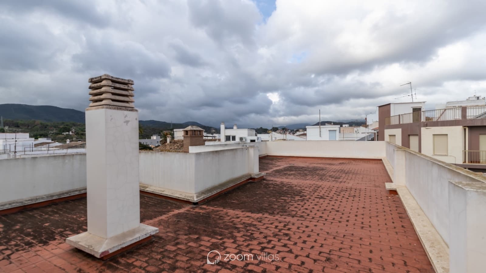 10 soveværelse Byhus til salg i Gata de Gorgos med garage - € 800.000 (Ref: 8607199)