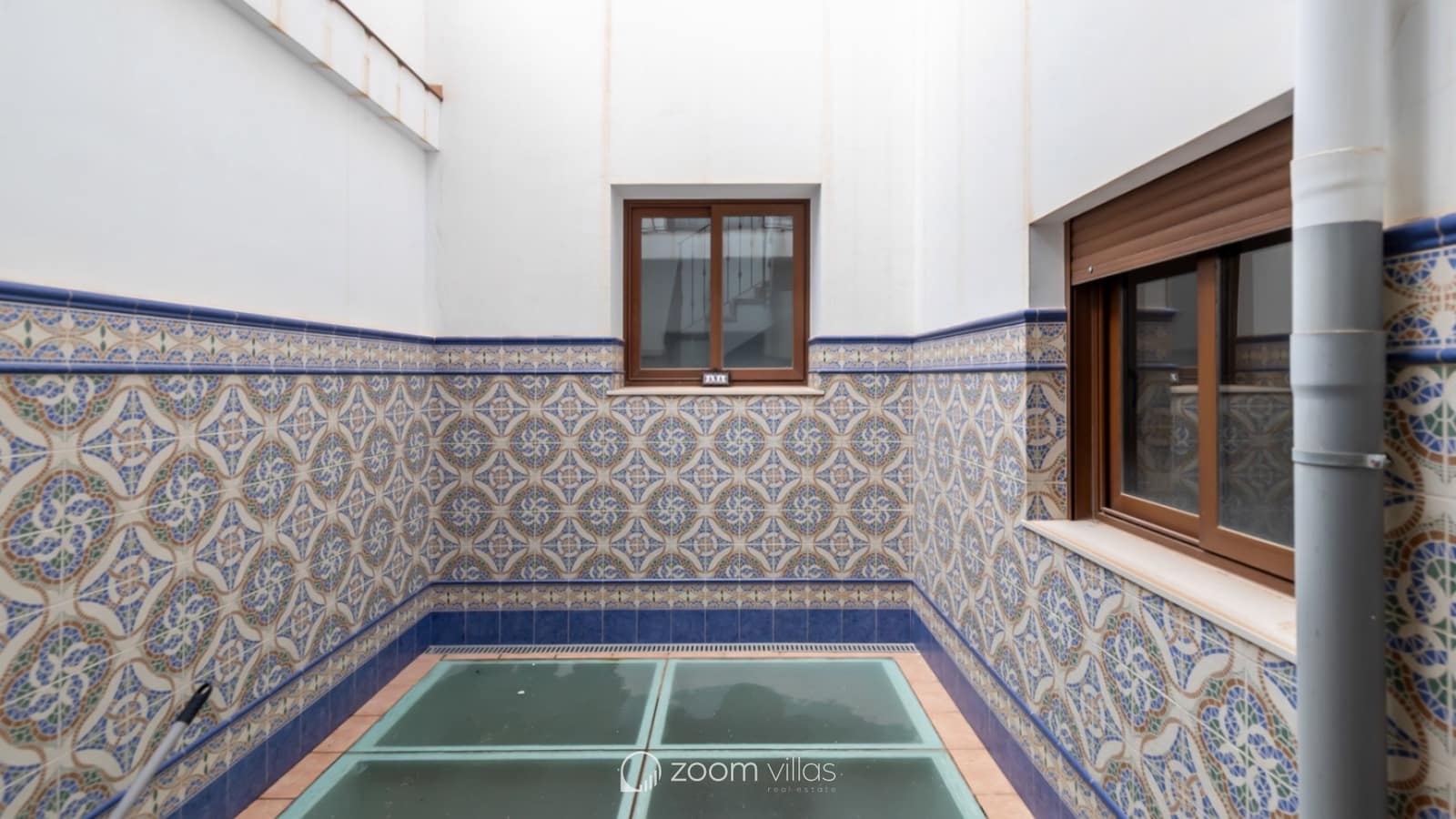 10 soveværelse Byhus til salg i Gata de Gorgos med garage - € 800.000 (Ref: 8607199)