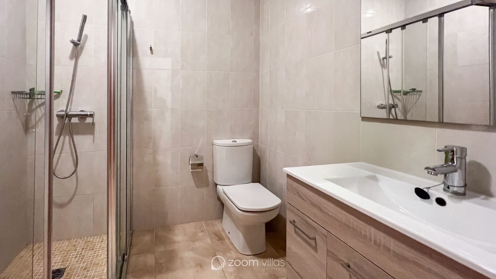 8 bedroom Townhouse for sale in Gata de Gorgos with garage - € 950,000 (Ref: 8607199)