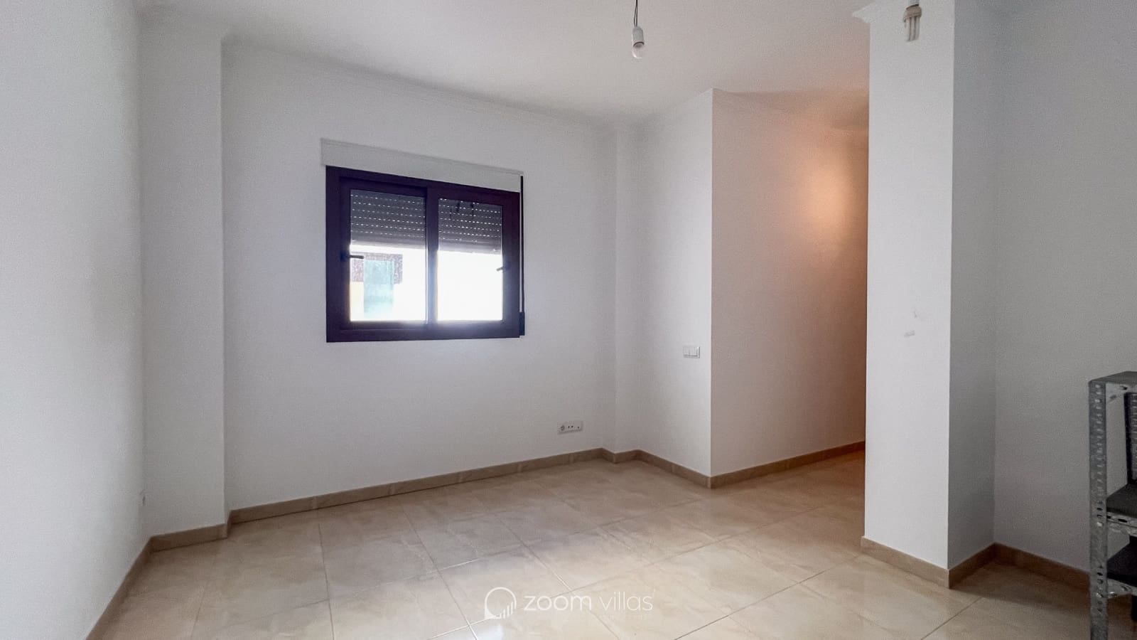 8 bedroom Townhouse for sale in Gata de Gorgos with garage - € 950,000 (Ref: 8607199)