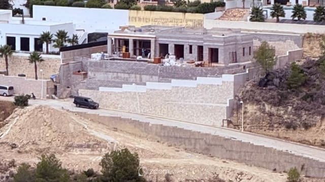 4 soveværelse Villa til salg i Calpe / Calp med swimmingpool - € 1.750.000 (Ref: 8813521)