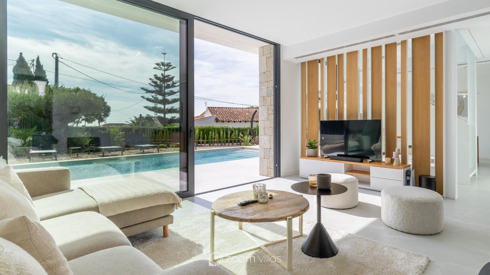 4 bedroom Villa for sale in Benissa with pool - € 1,250,000 (Ref: 8813525)