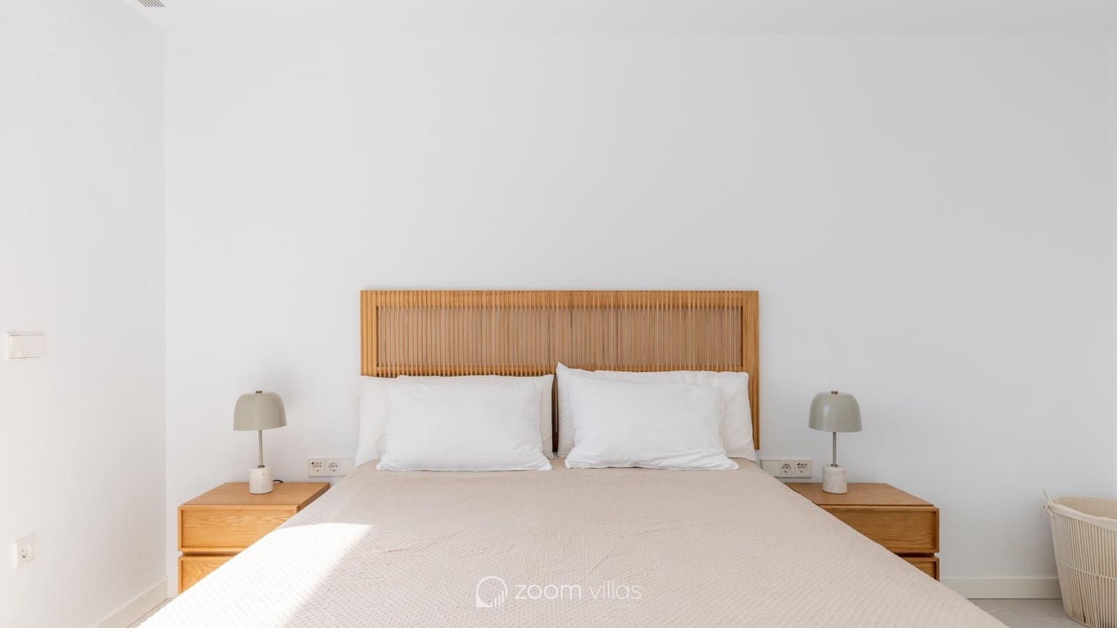 4 bedroom Villa for sale in Benissa with pool - € 1,250,000 (Ref: 8813525)