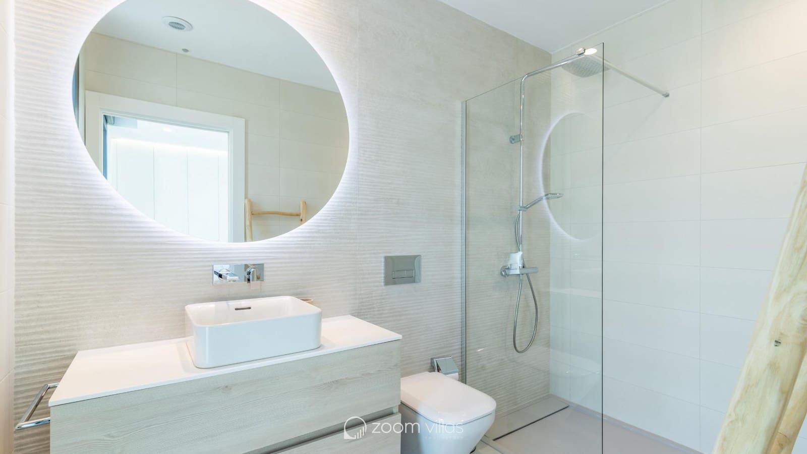 4 bedroom Villa for sale in Benissa with pool - € 1,250,000 (Ref: 8813525)