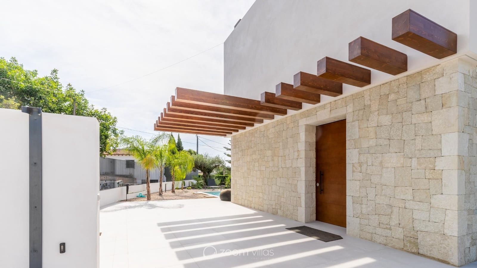 4 bedroom Villa for sale in Benissa with pool - € 1,250,000 (Ref: 8813525)