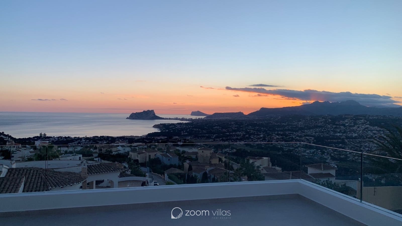 3 bedroom Villa for sale in Cumbre del Sol with pool garage - € 2,495,000 (Ref: 8816753)