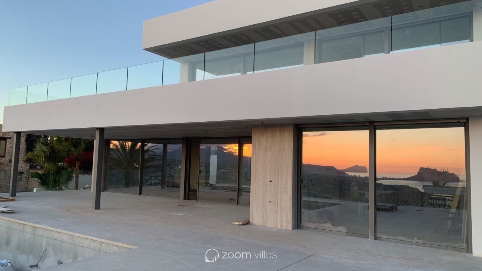 3 bedroom Villa for sale in Cumbre del Sol with pool garage - € 2,495,000 (Ref: 8816753)