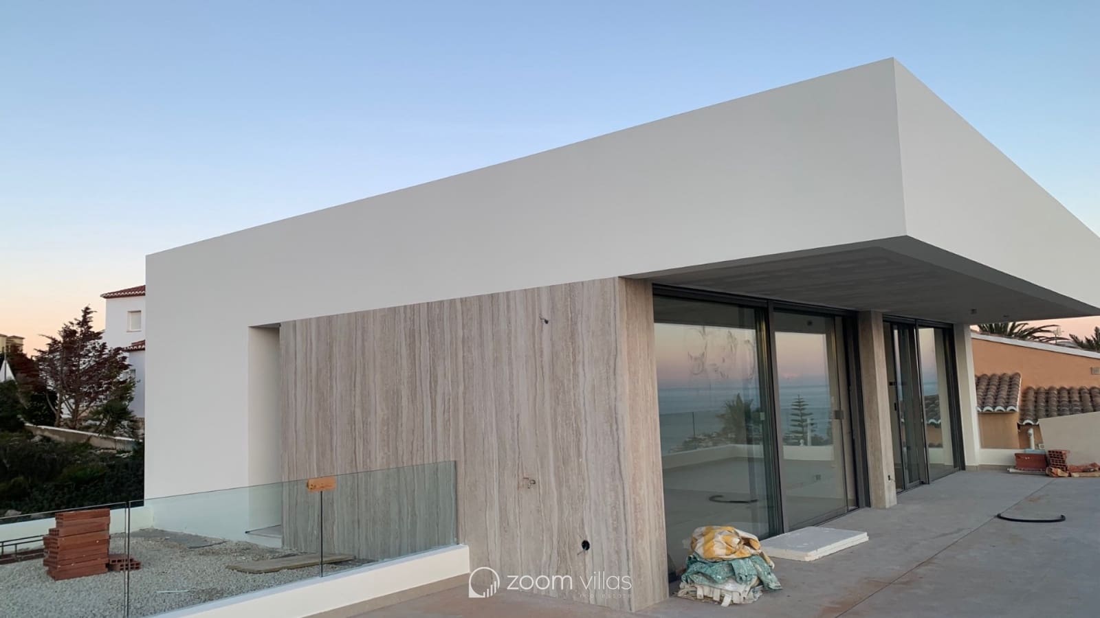 3 bedroom Villa for sale in Cumbre del Sol with pool garage - € 2,495,000 (Ref: 8816753)