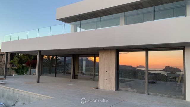 3 Zimmer Villa zu verkaufen in Cumbre del Sol, Benitachell / Benitatxell mit Pool Garage - 2.495.000 € (Ref: 8816753)