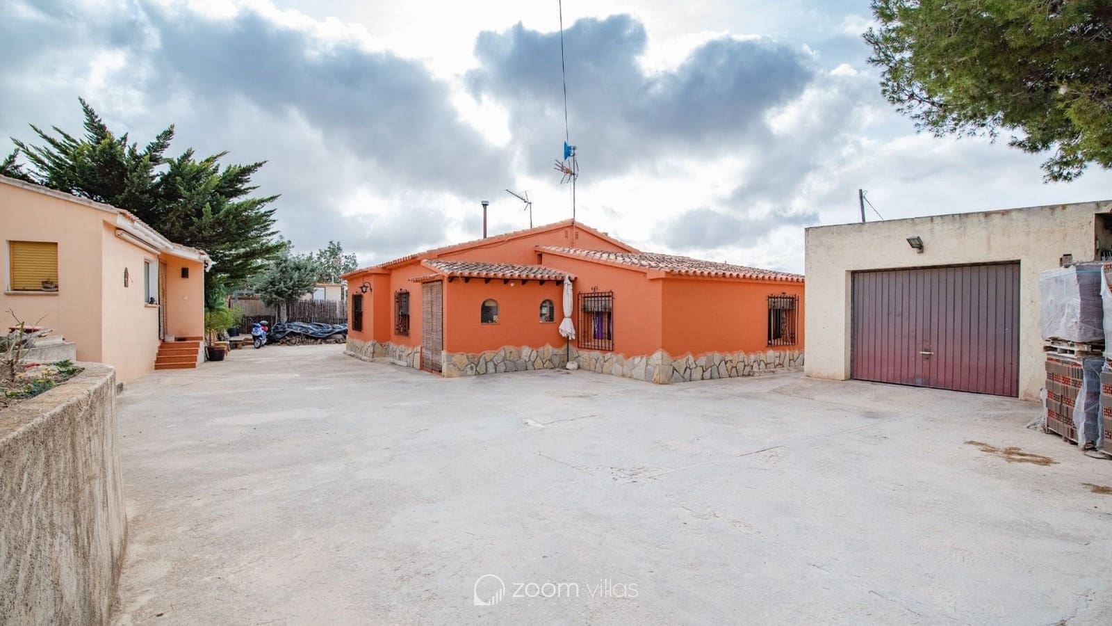 4 bedroom Finca/Country House for sale in Benissa - € 525,000 (Ref: 8837395)