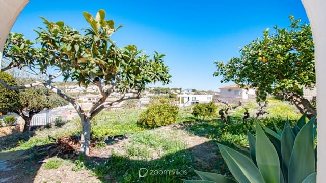 6 Zimmer Villa zu verkaufen in Benissa mit Pool - 990.000 € (Ref: 8837397)