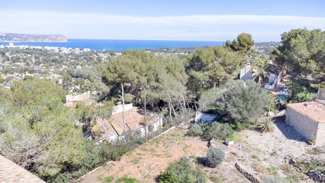 Chalet de 4 habitaciones en Javea / Xàbia en venta con piscina - 875.000 € (Ref: 8868002)