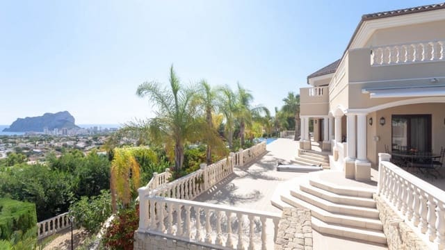 5 Zimmer Villa zu verkaufen in Calpe / Calp mit Pool - 2.980.000 € (Ref: 8880302)