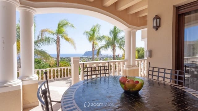 5 Zimmer Villa zu verkaufen in Calpe / Calp mit Pool - 2.980.000 € (Ref: 8880302)