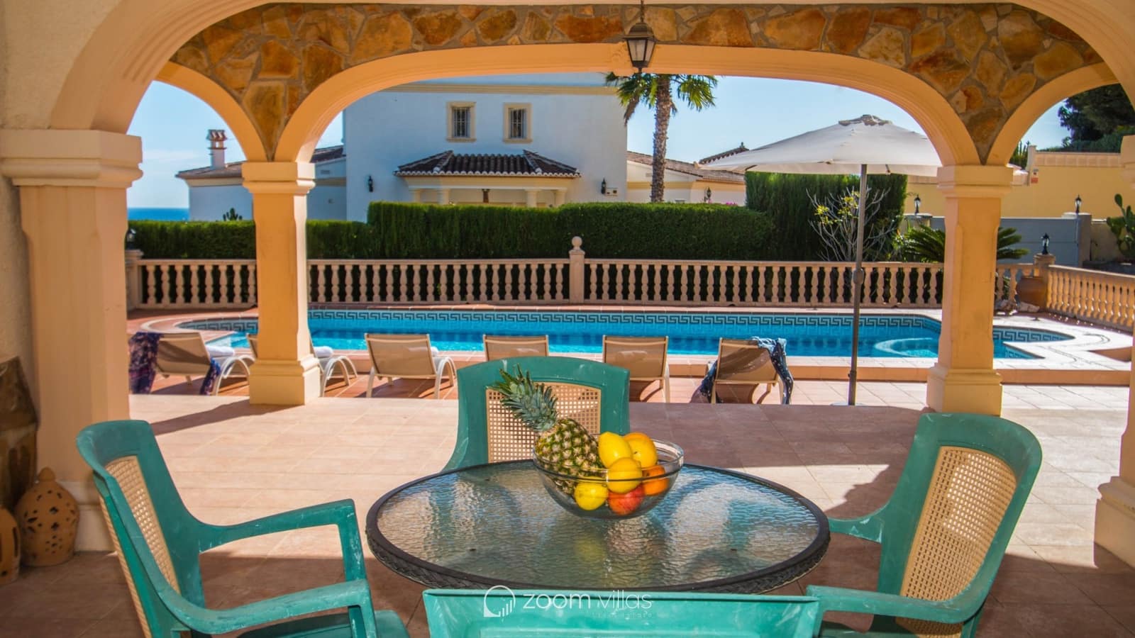 4 bedroom Villa for sale in Calpe / Calp with pool - € 670,000 (Ref: 8891322)