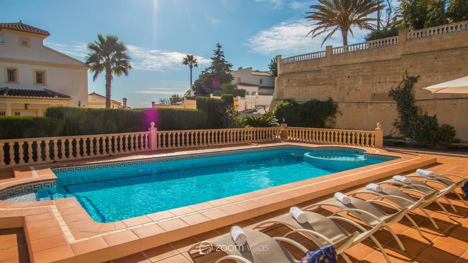 4 bedroom Villa for sale in Calpe / Calp with pool - € 670,000 (Ref: 8891322)