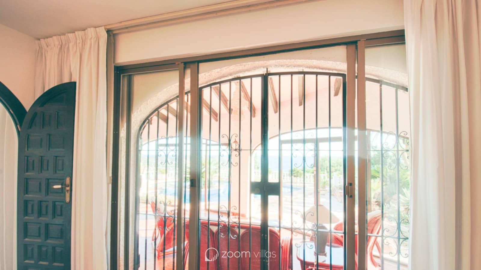 3 soveværelse Villa til salg i Moraira med swimmingpool - € 1.550.000 (Ref: 8893451)