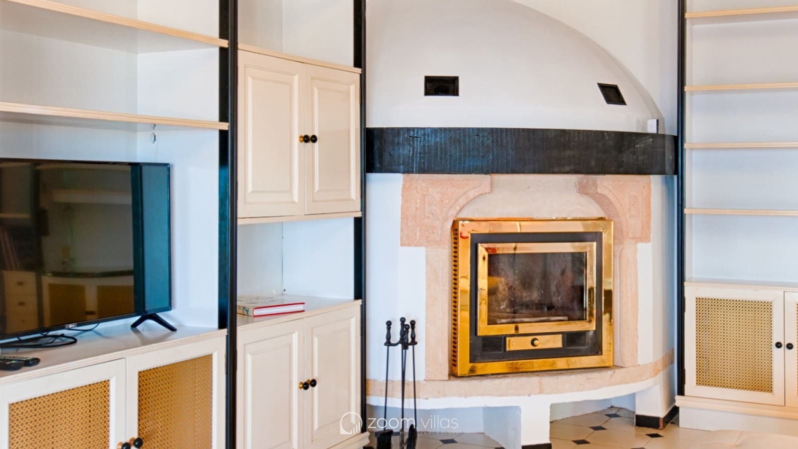 3 soveværelse Villa til salg i Moraira med swimmingpool - € 1.550.000 (Ref: 8893451)