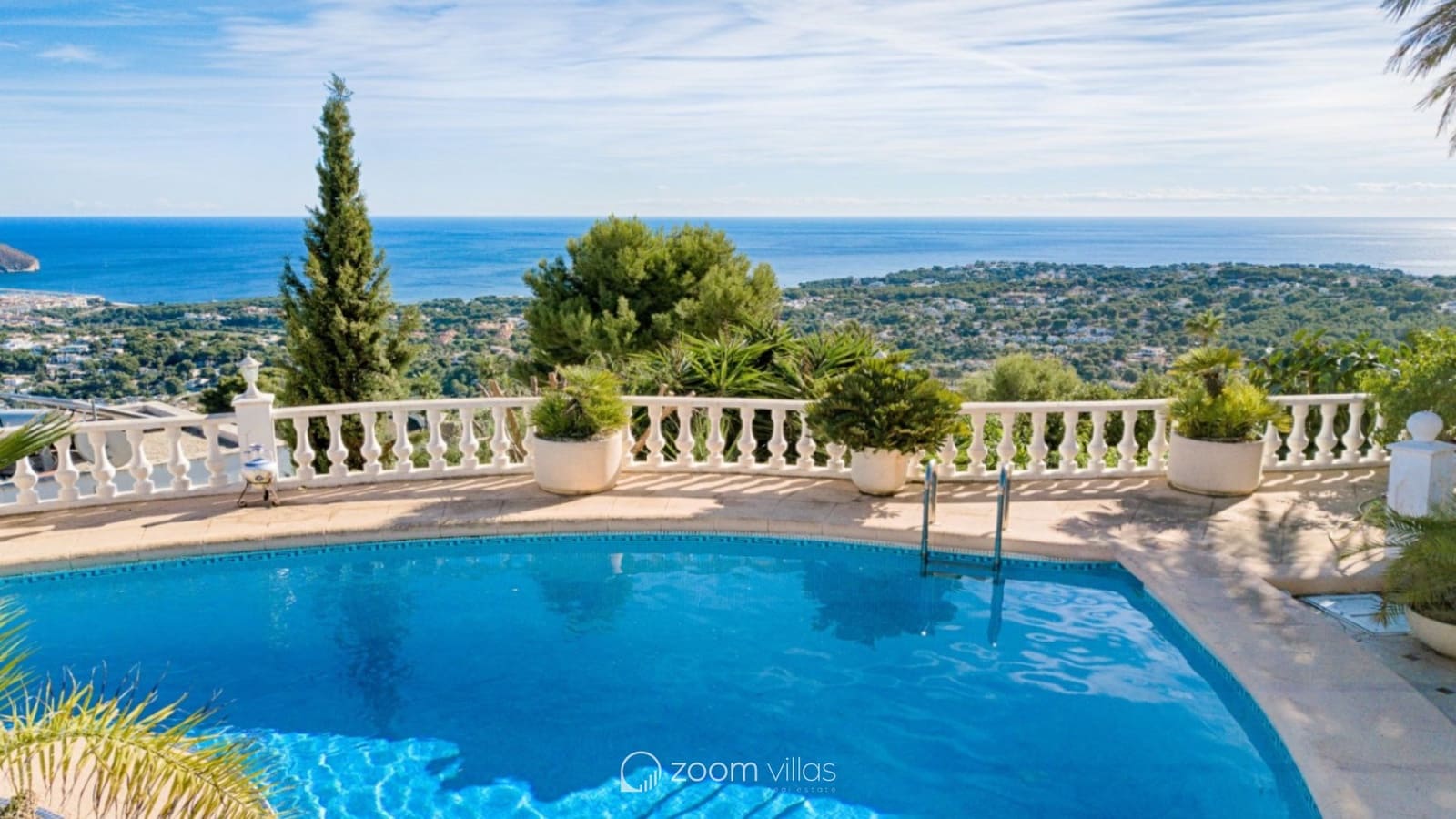 3 soveværelse Villa til salg i Moraira med swimmingpool - € 1.550.000 (Ref: 8893451)