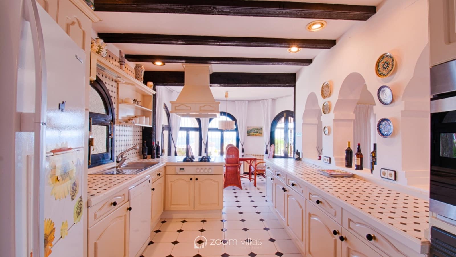 3 soveværelse Villa til salg i Moraira med swimmingpool - € 1.550.000 (Ref: 8893451)