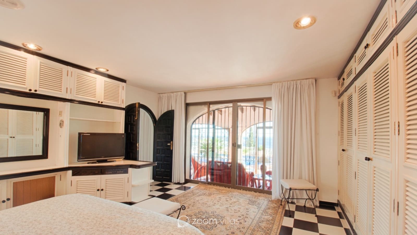 3 soveværelse Villa til salg i Moraira med swimmingpool - € 1.550.000 (Ref: 8893451)