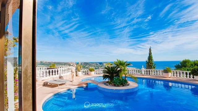 3 soveværelse Villa til salg i Moraira, Teulada-Moraira med swimmingpool - € 1.550.000 (Ref: 8893451)