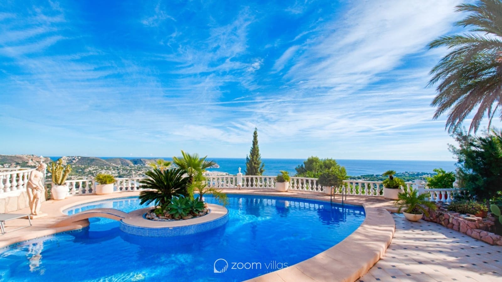 3 soveværelse Villa til salg i Moraira med swimmingpool - € 1.550.000 (Ref: 8893451)