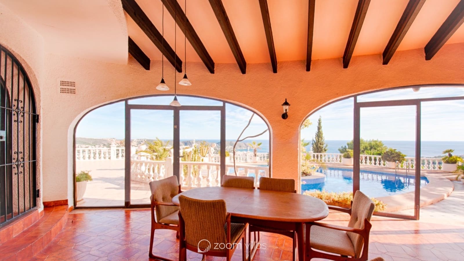 3 soveværelse Villa til salg i Moraira med swimmingpool - € 1.550.000 (Ref: 8893451)