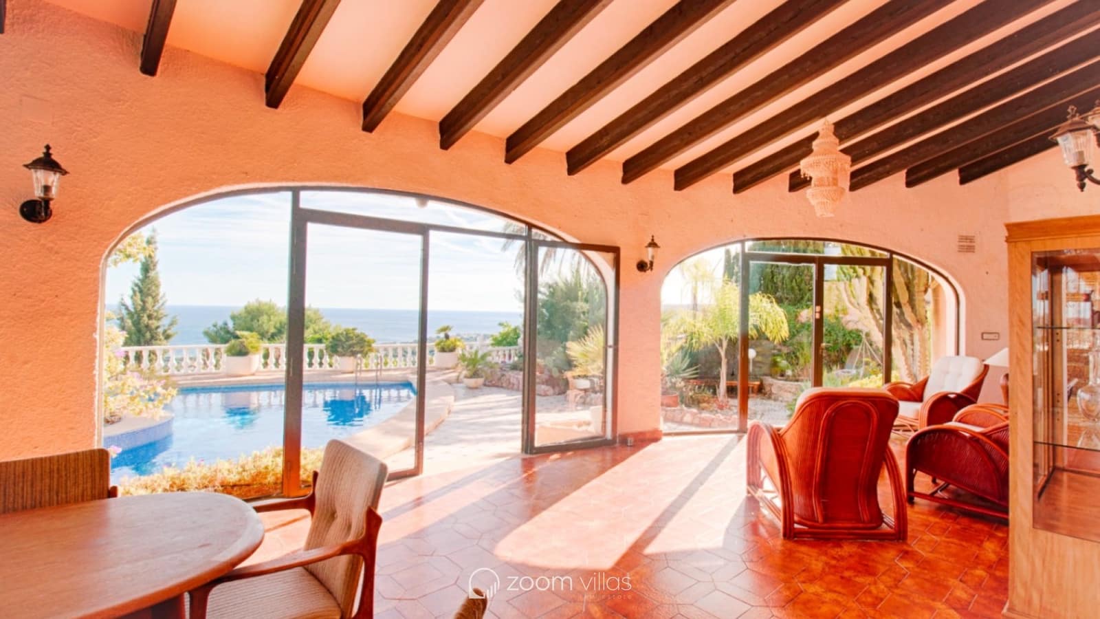 3 soveværelse Villa til salg i Moraira med swimmingpool - € 1.550.000 (Ref: 8893451)