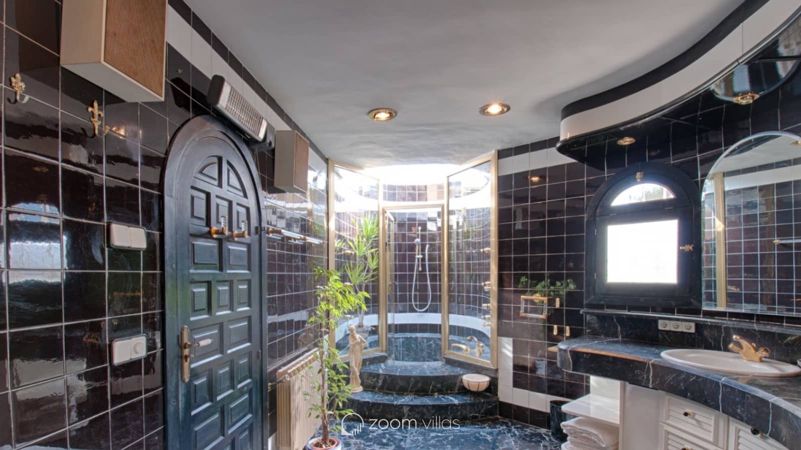 3 soveværelse Villa til salg i Moraira med swimmingpool - € 1.550.000 (Ref: 8893451)