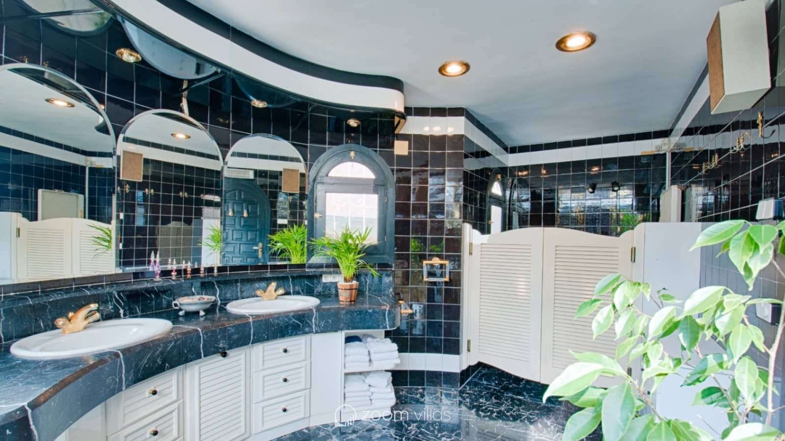 3 soveværelse Villa til salg i Moraira med swimmingpool - € 1.550.000 (Ref: 8893451)