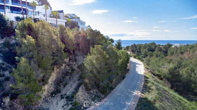 4 slaapkamer Villa te koop in Benissa met zwembad - € 2.995.000 (Ref: 8941602)