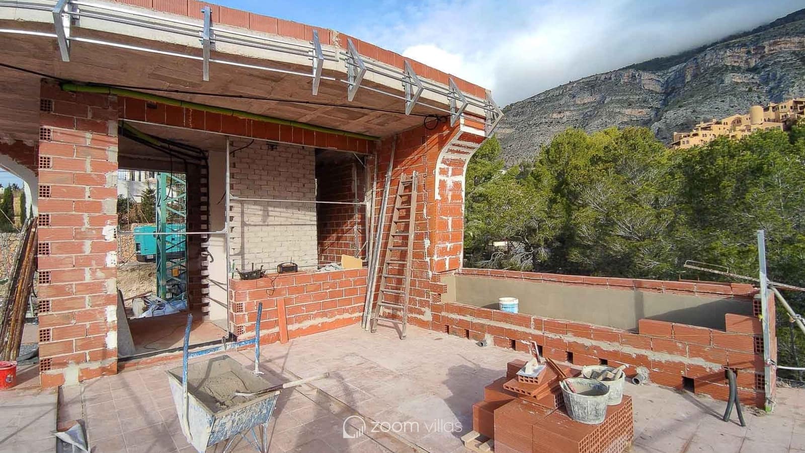 4 bedroom Villa for sale in Altea with pool - € 2,250,000 (Ref: 8962606)