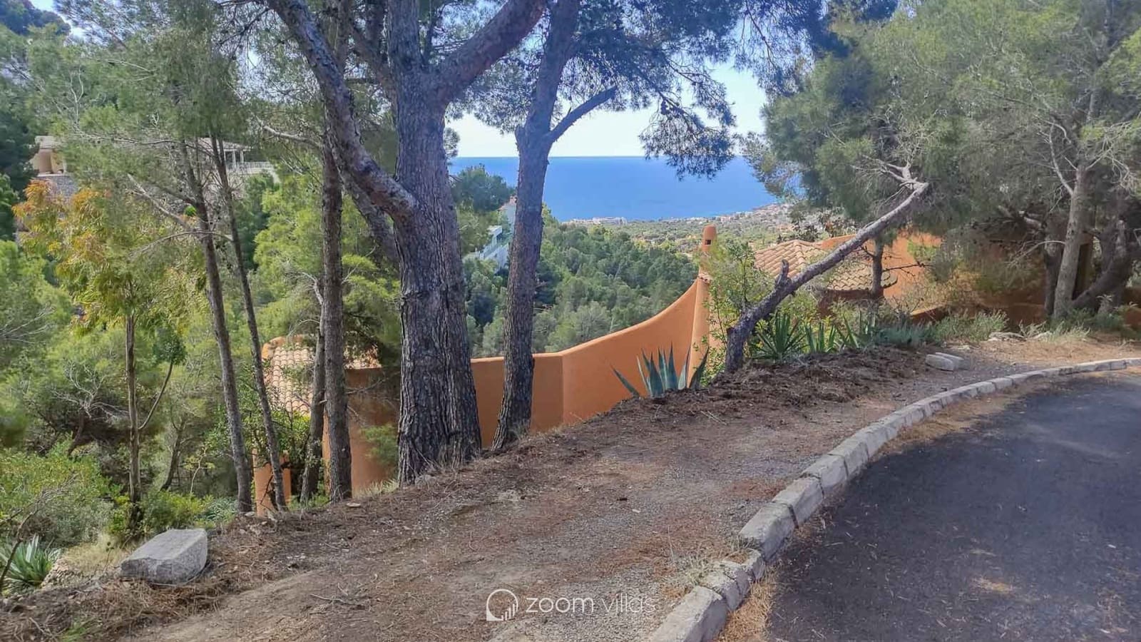 4 bedroom Villa for sale in Altea with pool - € 2,250,000 (Ref: 8962606)