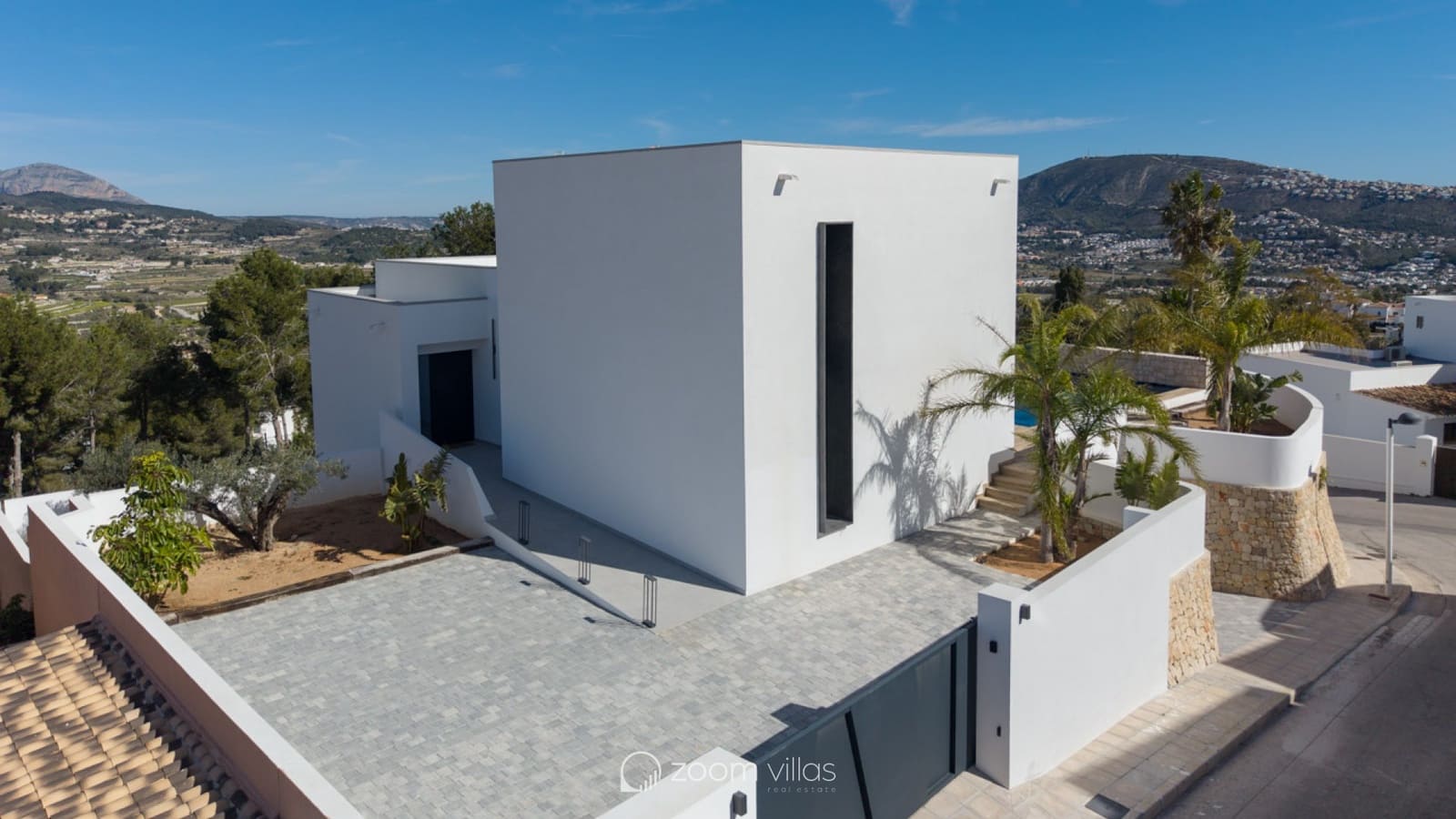 3 soveværelse Villa til salg i Moraira med swimmingpool - € 2.250.000 (Ref: 9023589)