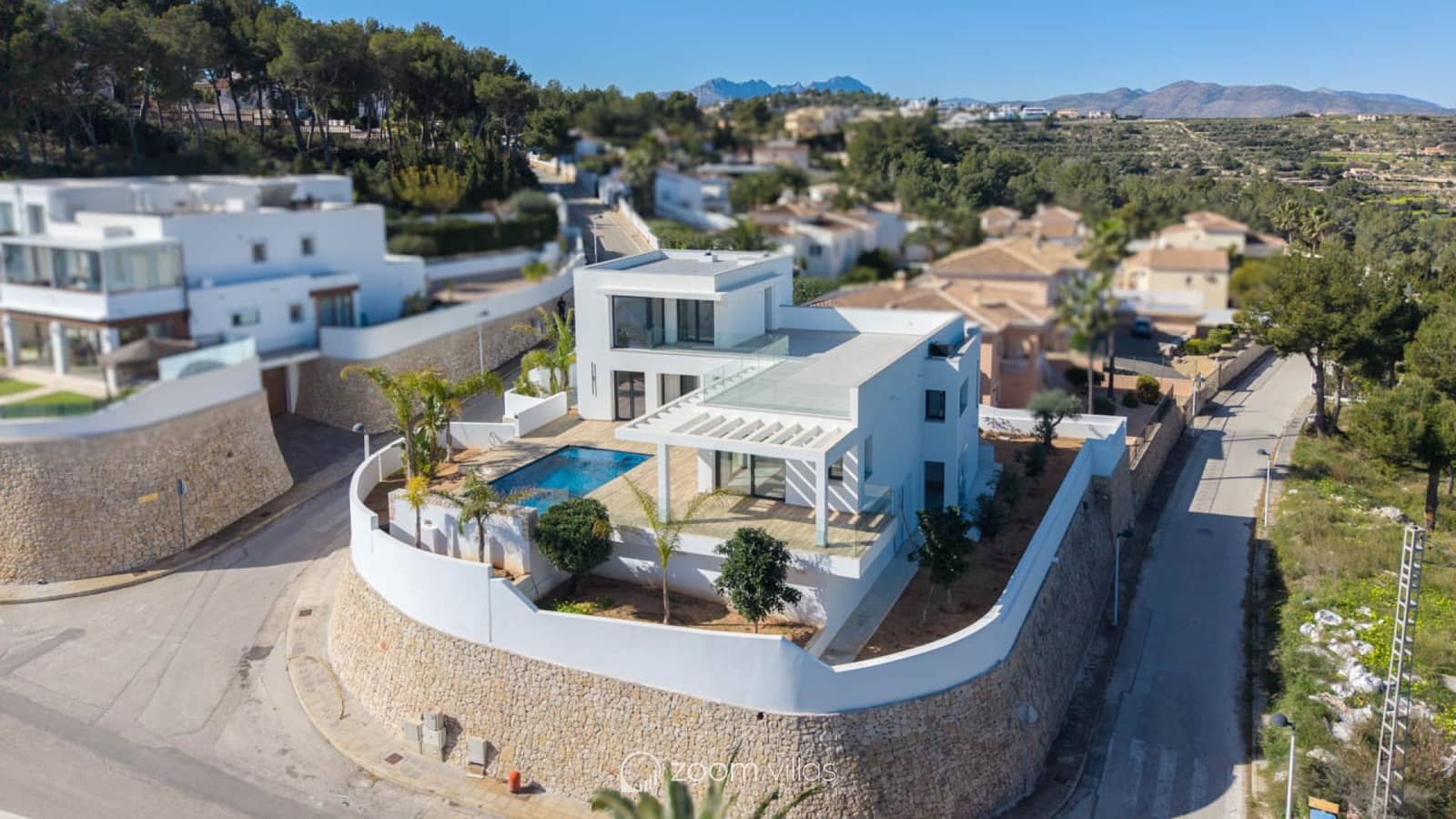 3 soveværelse Villa til salg i Moraira med swimmingpool - € 2.250.000 (Ref: 9023589)